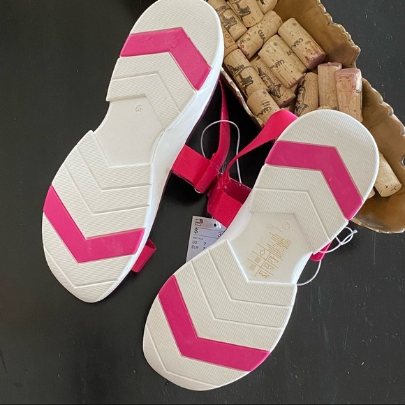 H&M Chic Pink Satin Rhinestone Trainer Sandals Shoes Size 7 New NOT 4 SALE - Picture 6 of 14